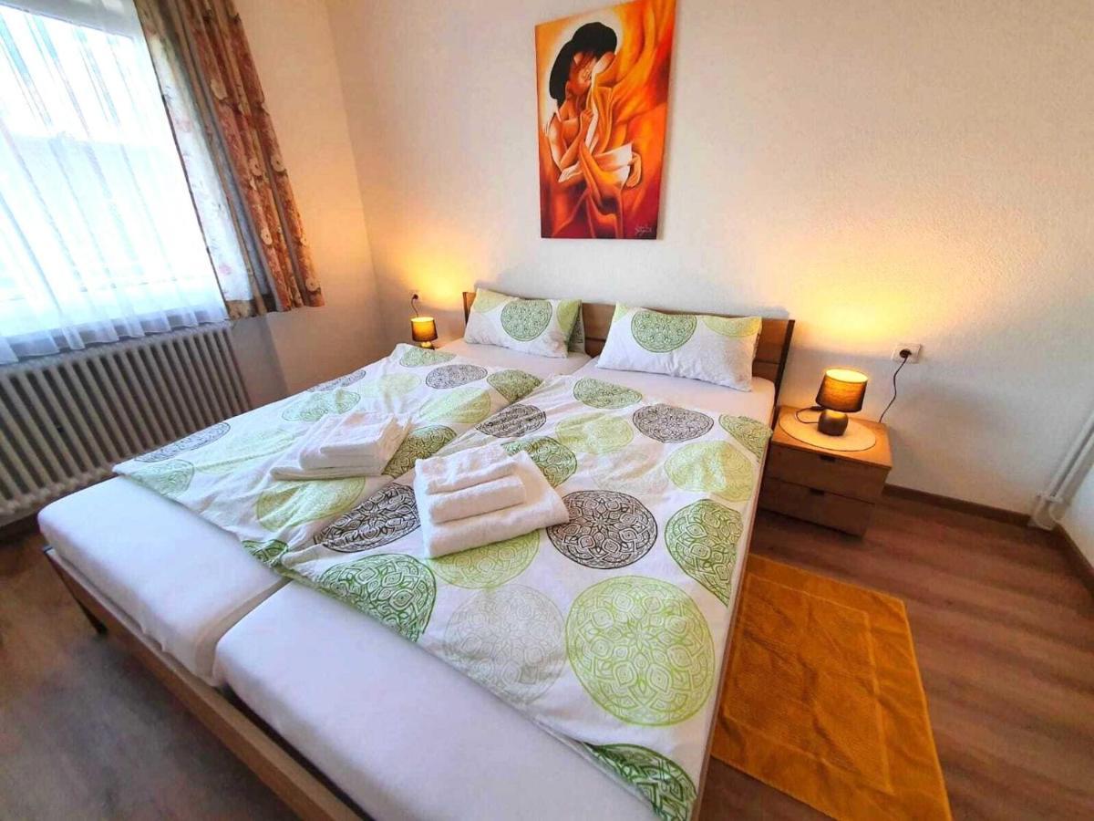 Comfortable Flat In Goerwihl With Balcony Gorwihl Exteriör bild