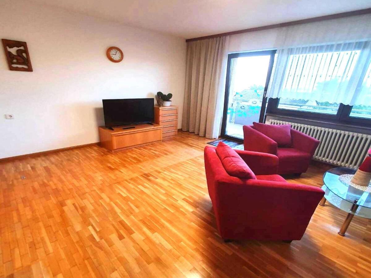 Comfortable Flat In Goerwihl With Balcony Gorwihl Exteriör bild