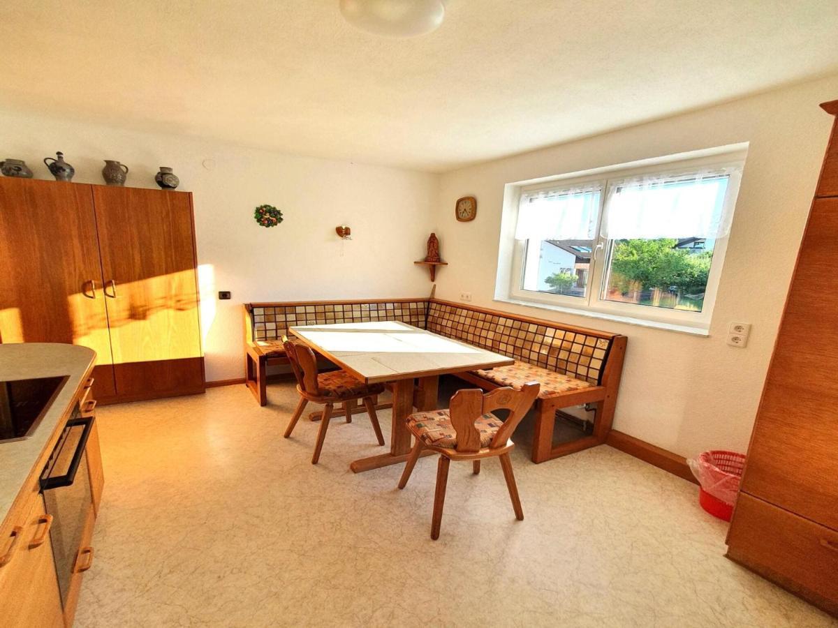 Comfortable Flat In Goerwihl With Balcony Gorwihl Exteriör bild