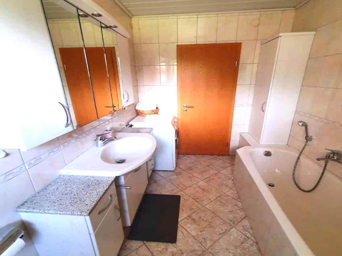 Comfortable Flat In Goerwihl With Balcony Gorwihl Exteriör bild